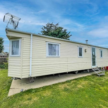 Great Caravan At Breydon Water Holiday Park, Ref 10086B Belton with Browston Dış mekan fotoğraf