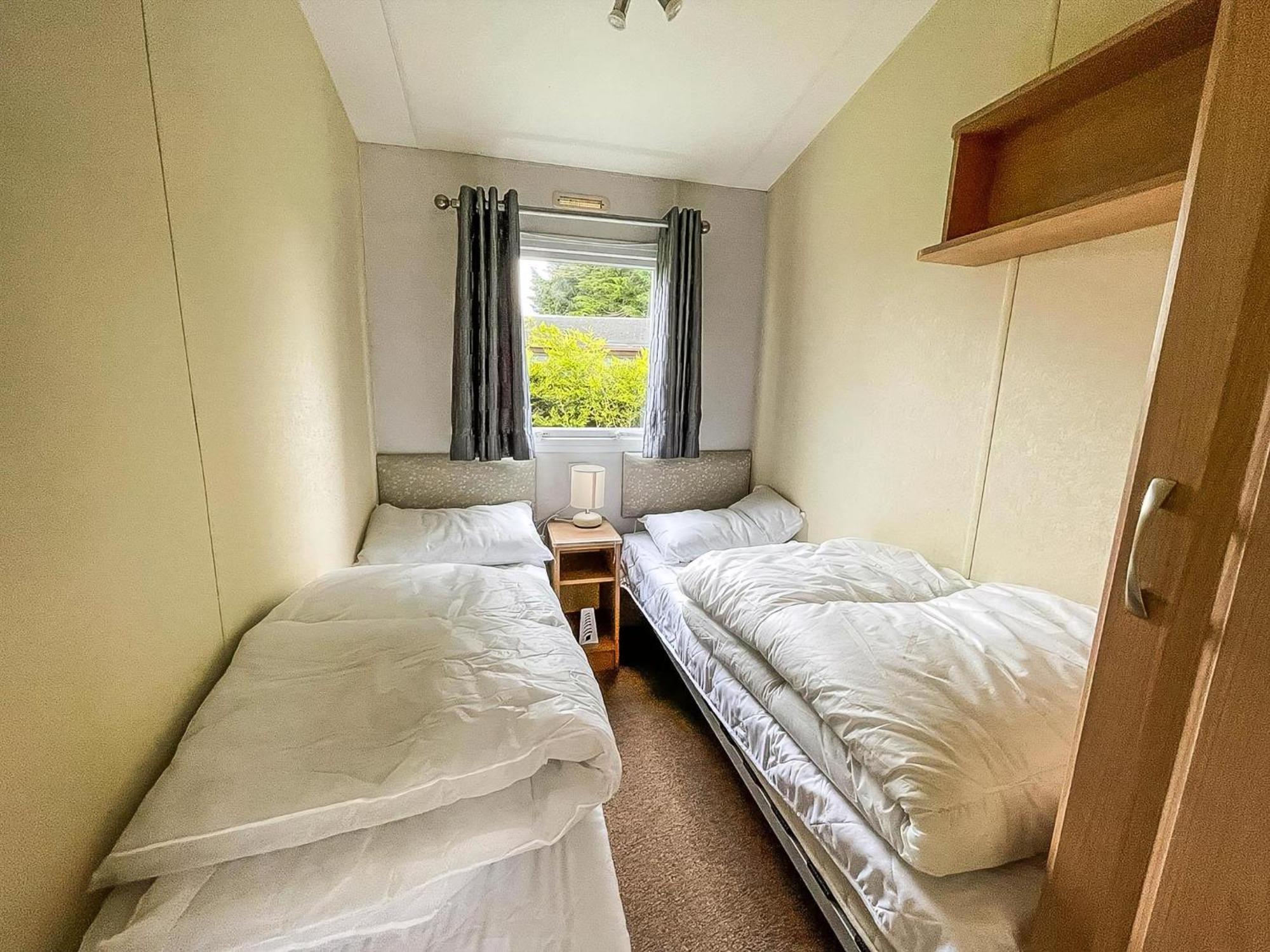 Great Caravan At Breydon Water Holiday Park, Ref 10086B Belton with Browston Dış mekan fotoğraf
