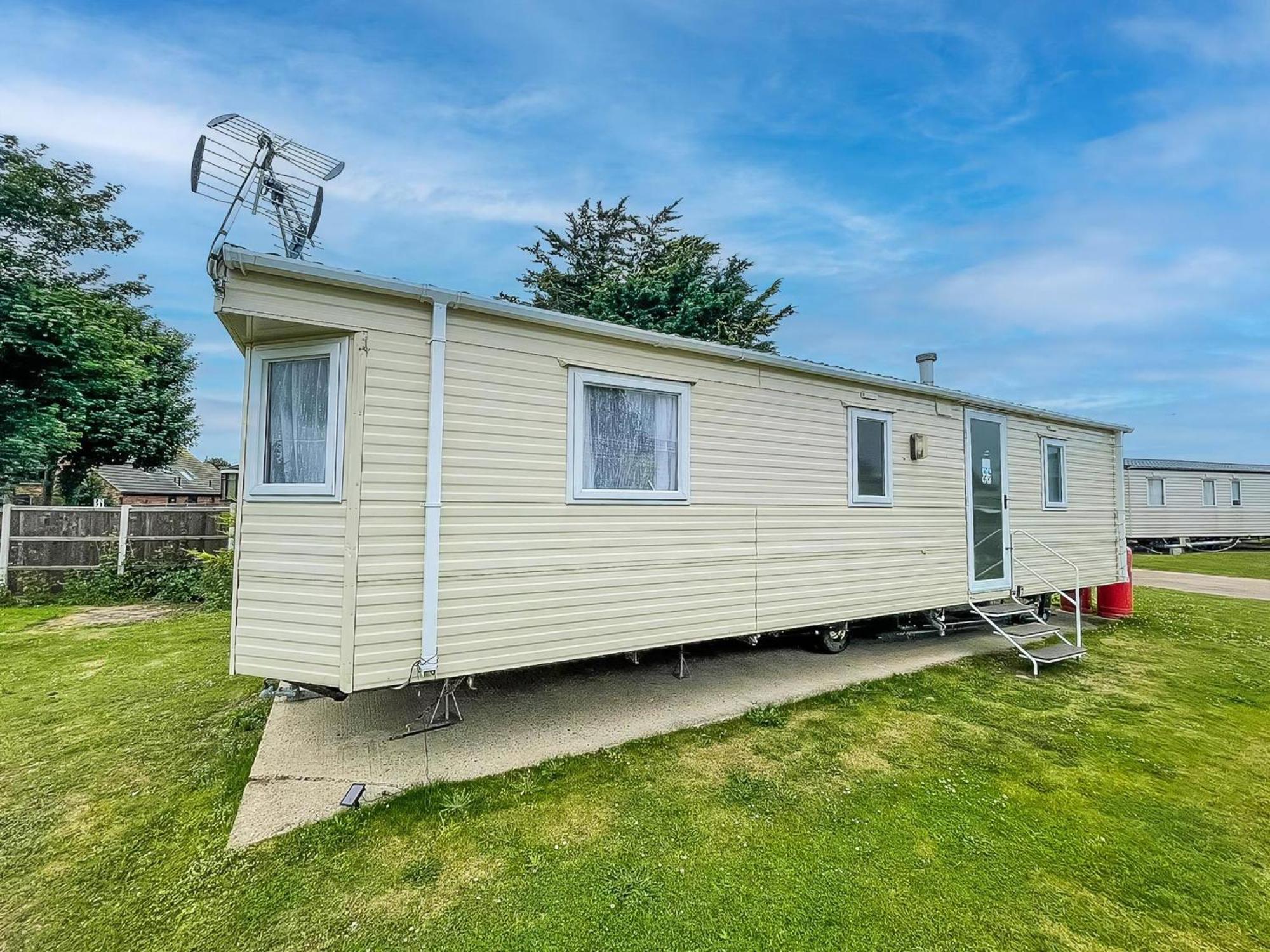 Great Caravan At Breydon Water Holiday Park, Ref 10086B Belton with Browston Dış mekan fotoğraf