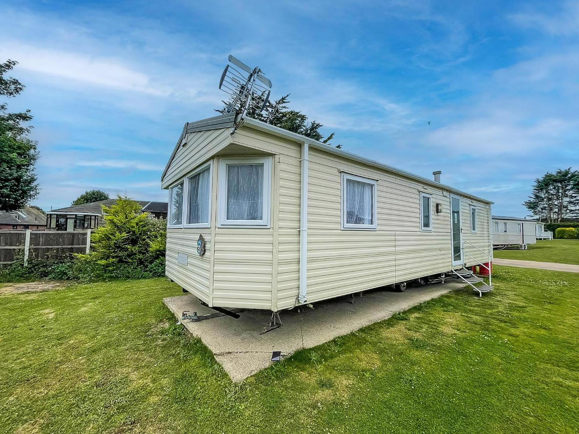 Great Caravan At Breydon Water Holiday Park, Ref 10086B Belton with Browston Dış mekan fotoğraf